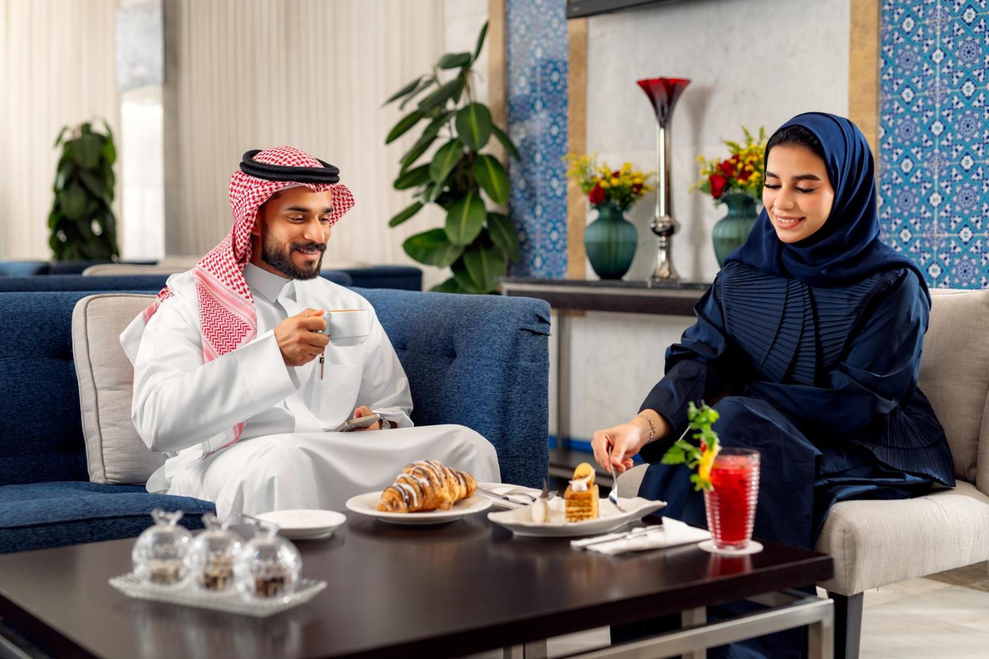 Tulip Inn Al Dar Rawafed Medina Bagian luar foto