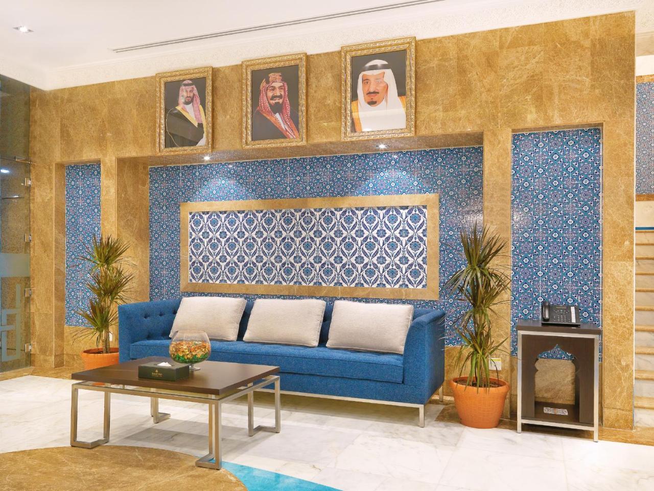 Tulip Inn Al Dar Rawafed Medina Bagian luar foto